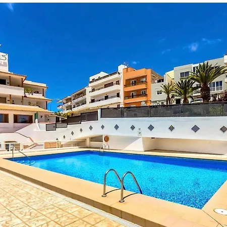 Beautiful 3 Bed In Cristianos Cactus Appartamento
