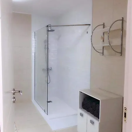 Beautiful 3 Bed In Cristianos Cactus * Arona (Tenerife)